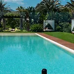 Sant Efis 4*