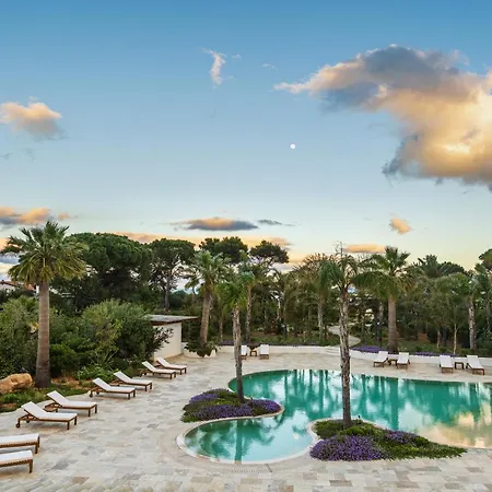 فندق Sant Efis 4*