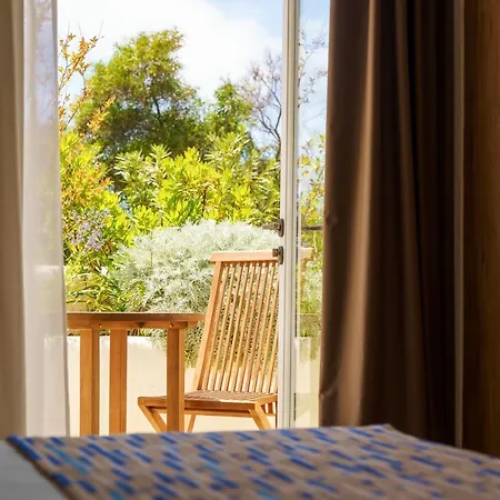 Hotell Sant Efis 4*
