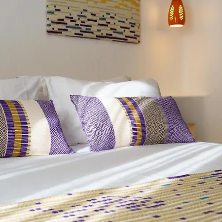 Sant Efis Hotell Pula