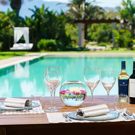 Sant Efis Hotel 4*