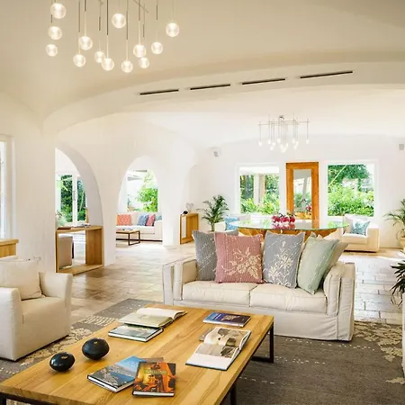 Sant Efis מלון פולה